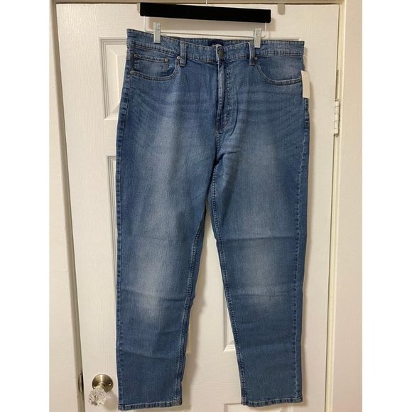 Basic Editions Men's Relaxed Leg Jeans - Picture 1 of 3